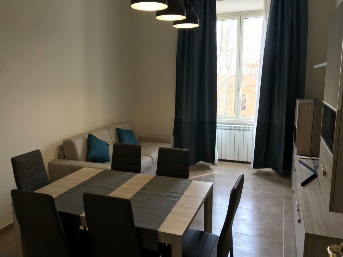 Harmony Apartment Coliseum Rom Eksteriør billede